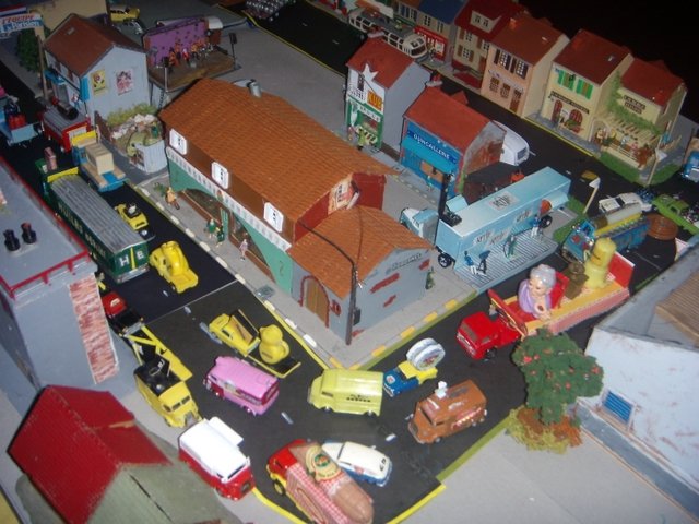 144.JPG